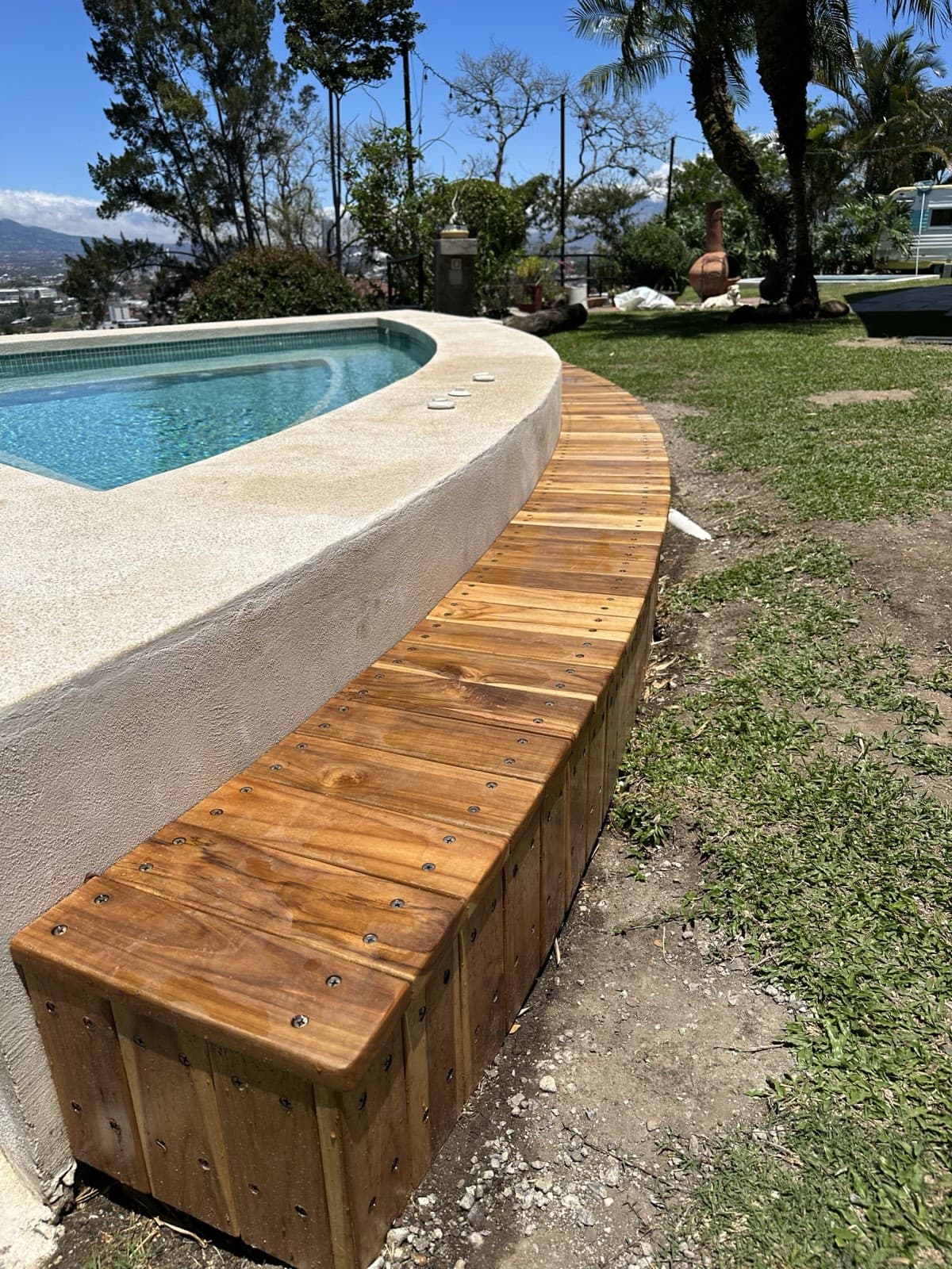 Hardwood Hot Tub Deck & Steps
